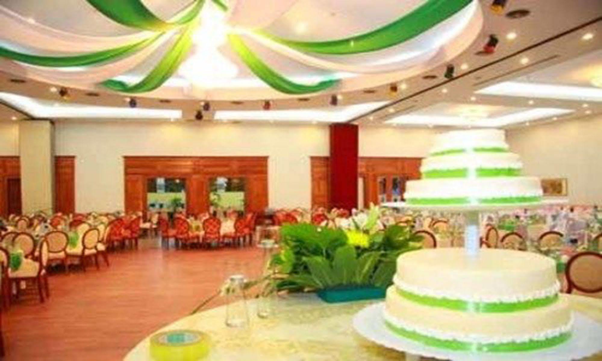 فندق أنايس انجكهام فيينتيان المظهر الخارجي الصورة